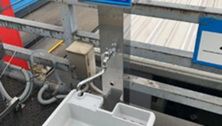 水販売機